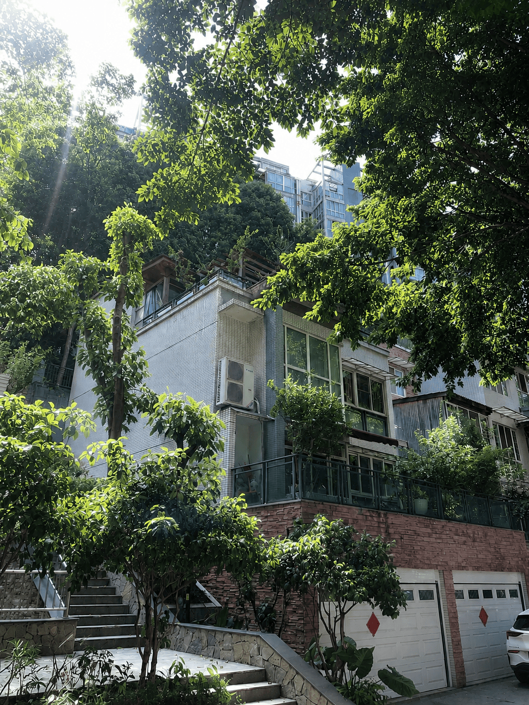 潍坊岛居岁月从容升级：小小岛老别墅加装蒂升悦行款电梯